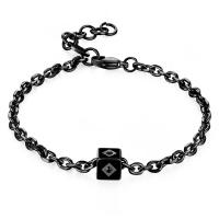 Bracciale nero serie Cube con cubo centrale