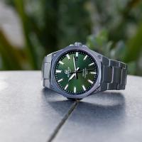 Orologio analogico Edifice in acciaio, verde, serie slim