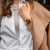 Orologio digitale con contapassi, Bluetooth, cinturino acciaio, dorato