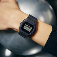 G-Shock serie DW-5600, serie limitata, nero